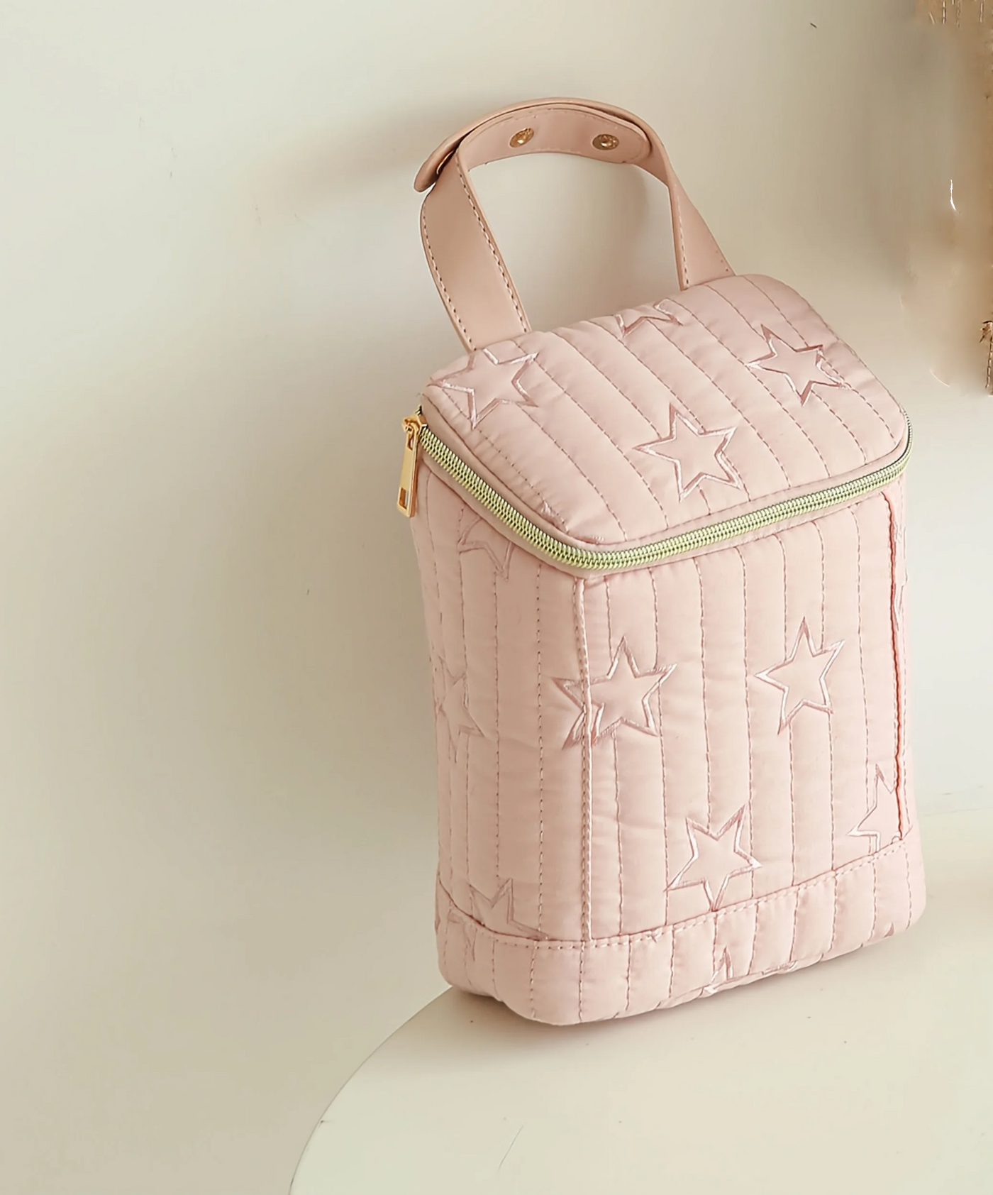 0c94260e-18a6-47c5-86d3-ed3d1913ae46