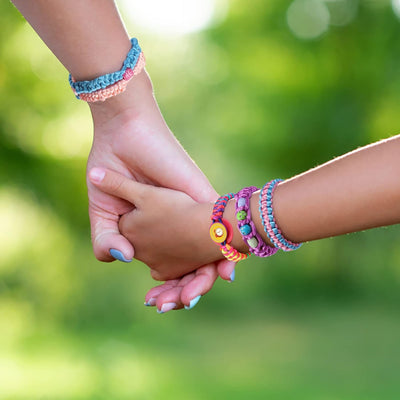 Make your own friendship bracelet