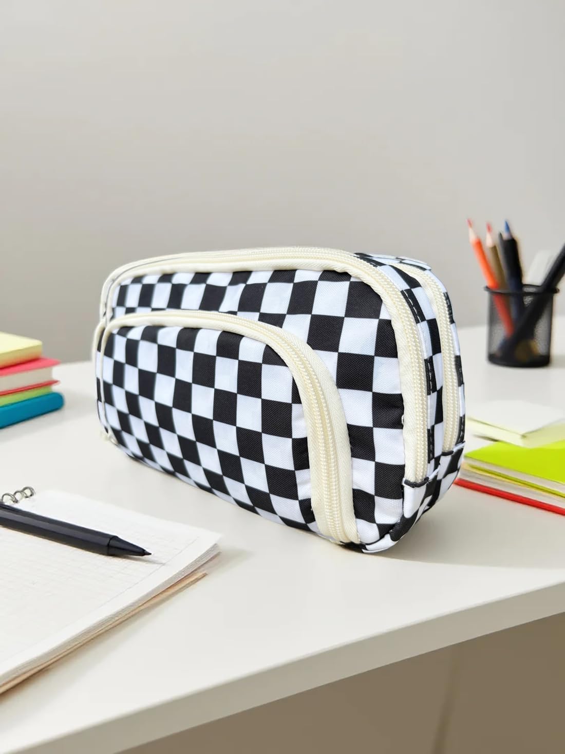 Trousse à crayons avec 3 compartiments