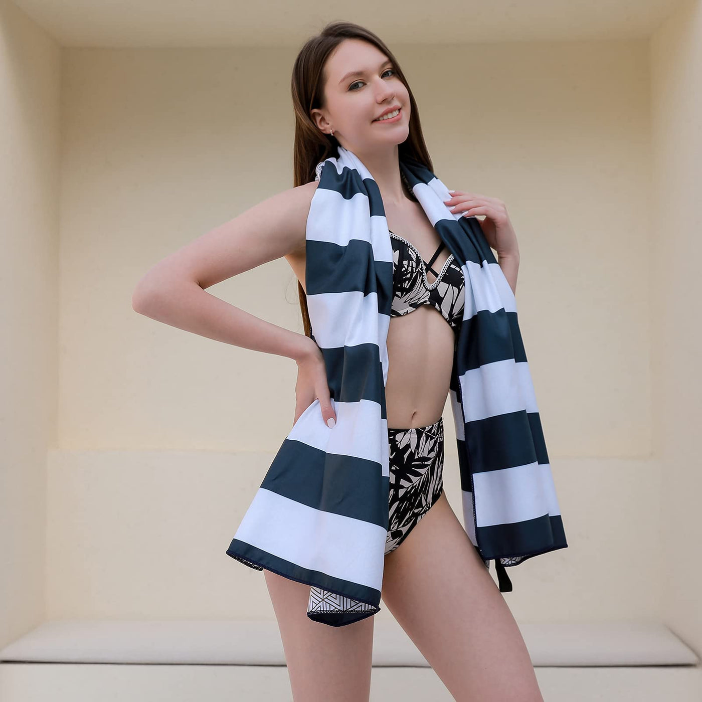 Serviette de plage en microfibre avec sac