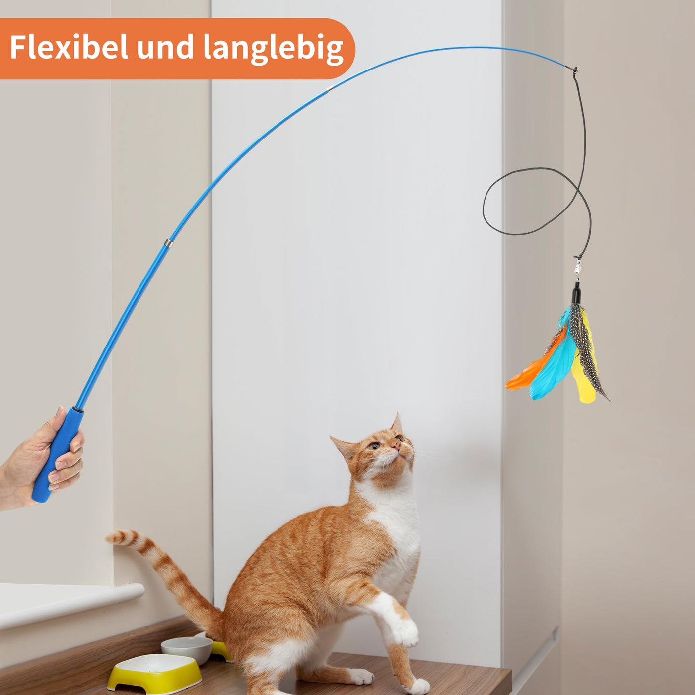 Jouet en Plumes, 16 Pièces, Jouet pour Chat avec 2 Tiges de Chat Interactives Rétractables et 14 Pièces de Remplacement de Plumes,Insectes, Poissons avec Cloches, Jouet pour Chat à Plumes avec Sac de Rangement