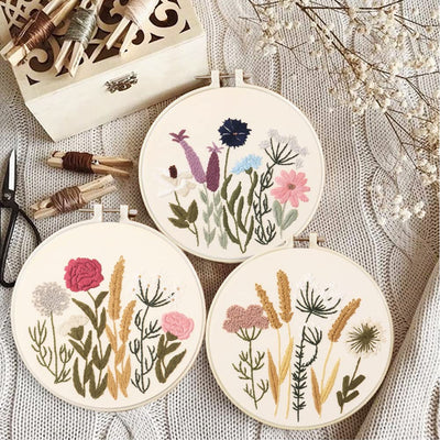 Beginner embroidery kit embroidery kit, floral design plants cross stitch kit starter tools kit with 3 pieces plastic embroidery hoop, for DIY art, craft