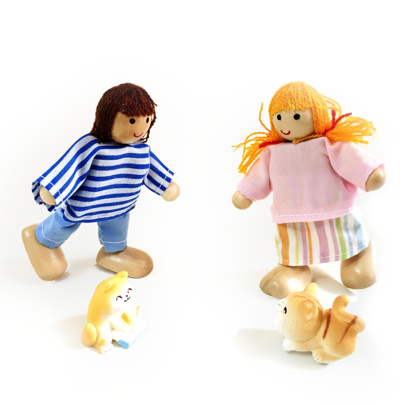 Figurines de Maison de Poupées 11 Pièces Poupées en Bois Famille Pliant des Poupées avec Chat et Chien pour Accessoires de Maison de Poupée