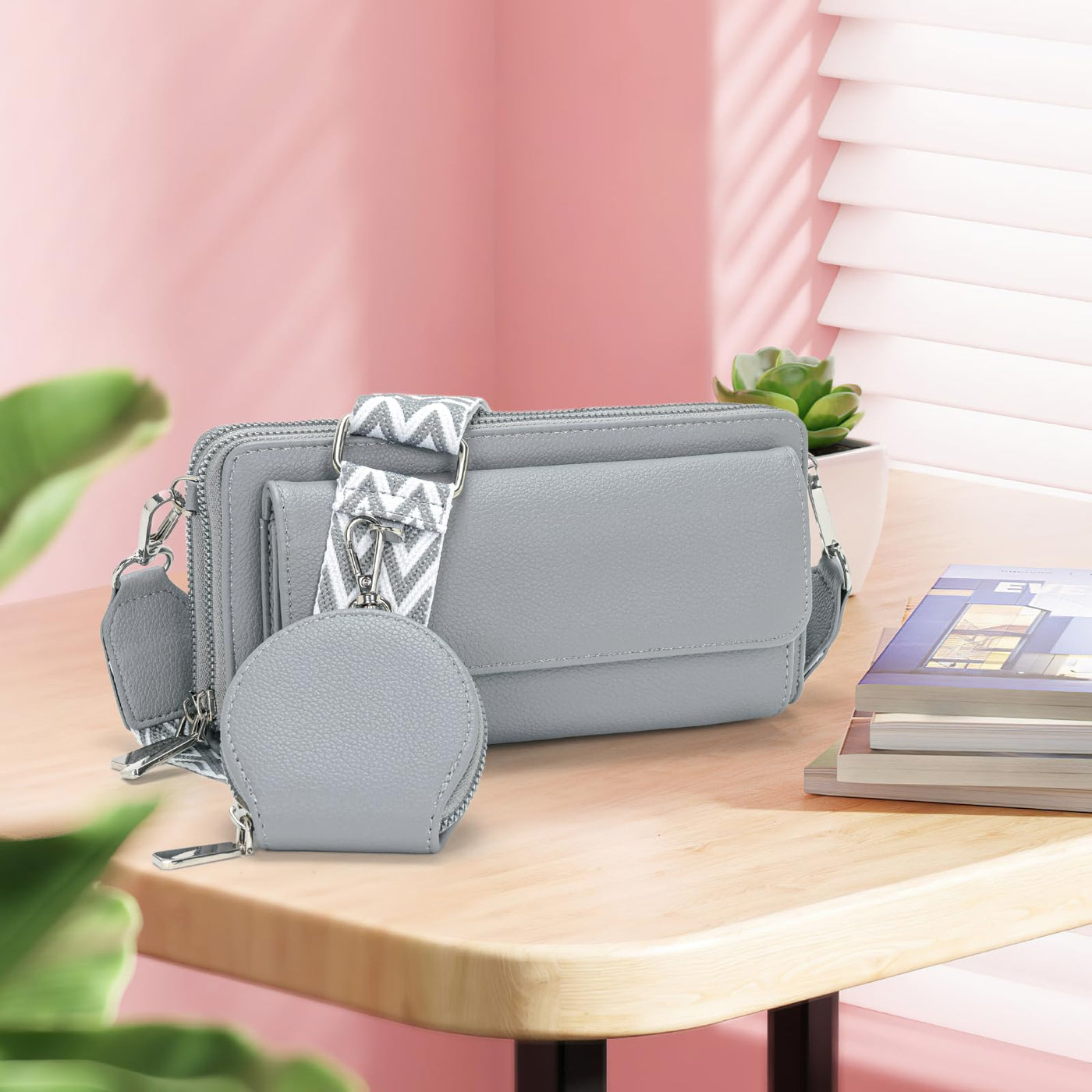 Un petit sac à main pour un petit sac à main