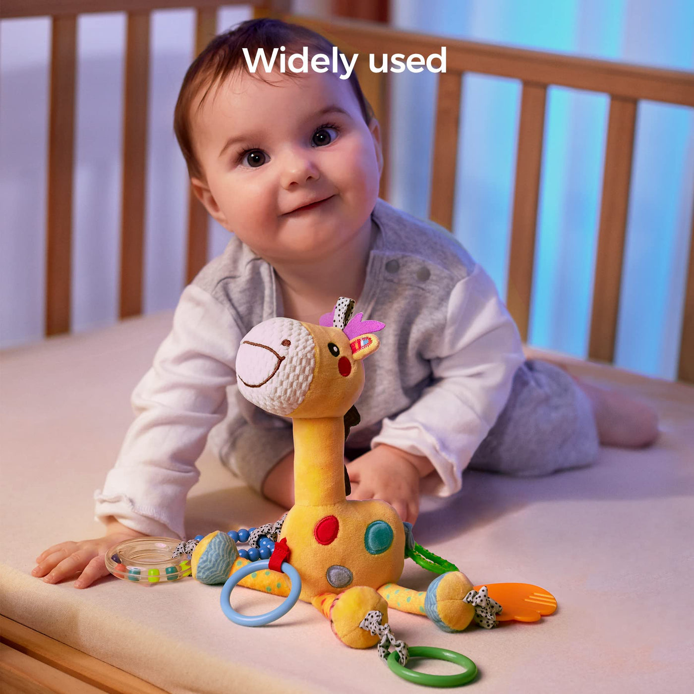 Giraffe Hanging Rattle Toy, Baby Kinderwagen Spielzeug mit Windspiel, Autositz Krippe Plüschtier Aktivität