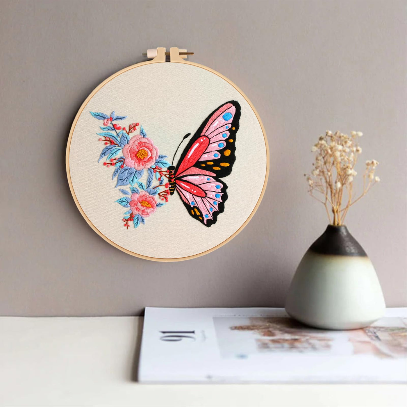 Kit de broderie papillon 3 pièces pour débutants, kits de broderie à la main pour adultes avec cerceau, projet artistique DIY