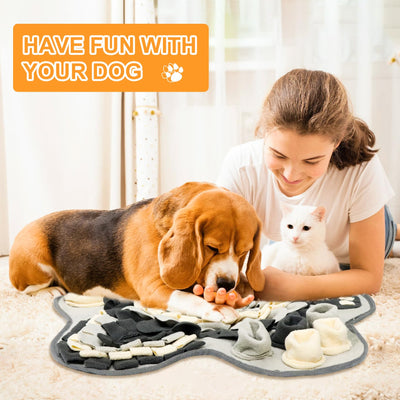 Tapis de reniflage pour chiens et chats - Tapis d'entraînement lavable en forme de fleur pour animaux de petite et moyenne taille avec jouet en forme de carotte