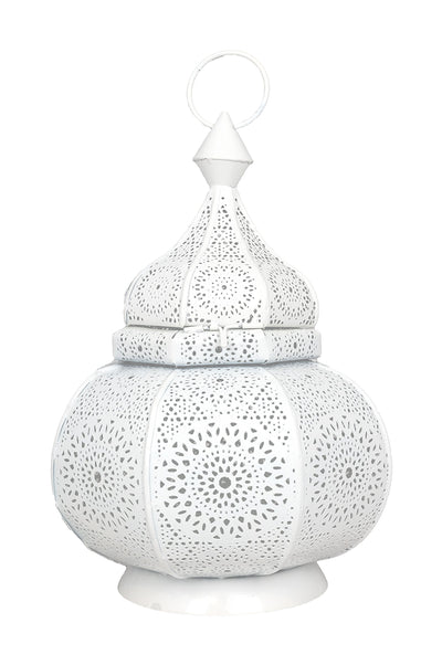 Oriental lantern for outdoors as a garden lantern, or indoors as a lantern