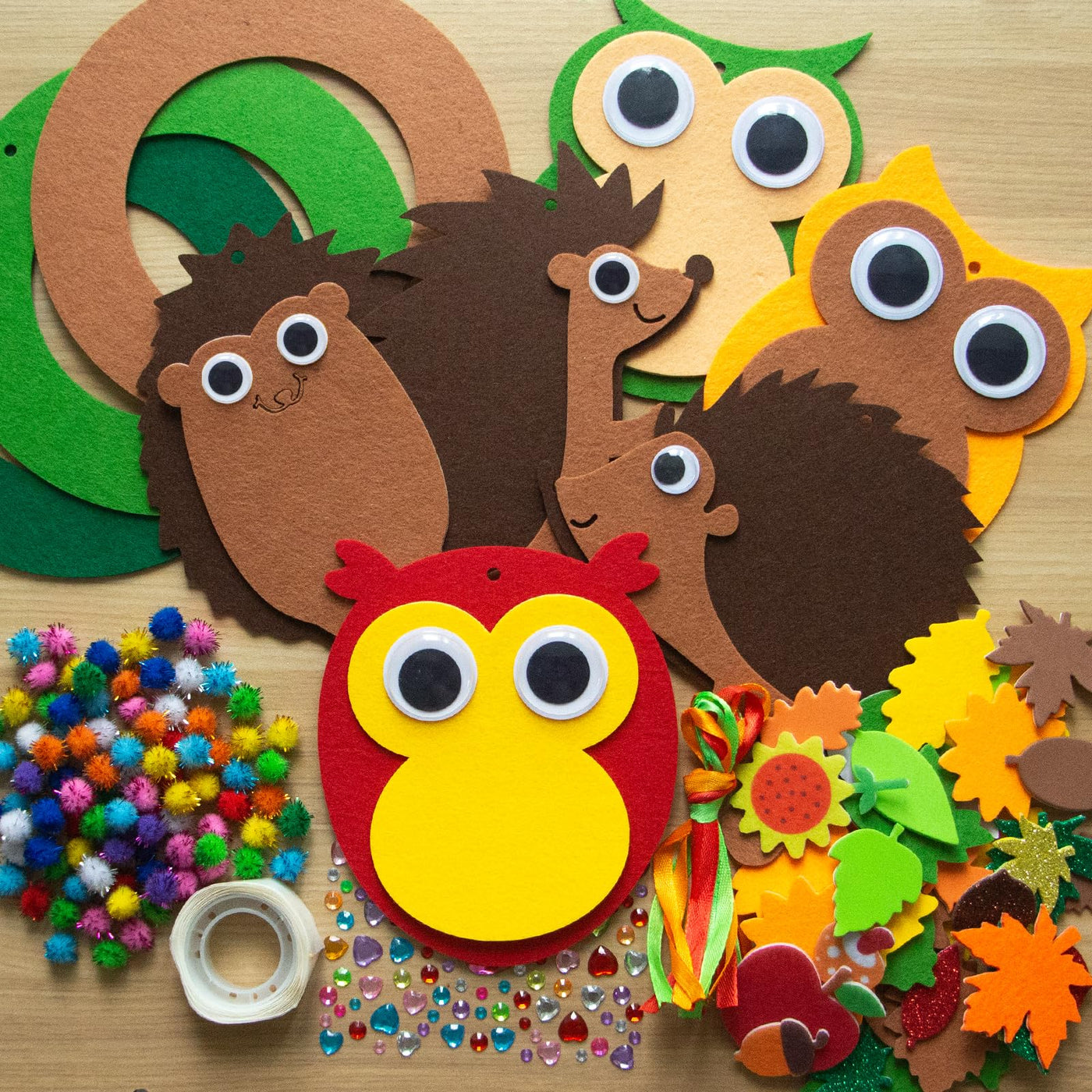 Bastelset aus Filz zur Dekoration, 9-teiliges Bastelset Eule, Herbstbasteln für Kinder, Kreativsets und Bastelbedarf für Kinder