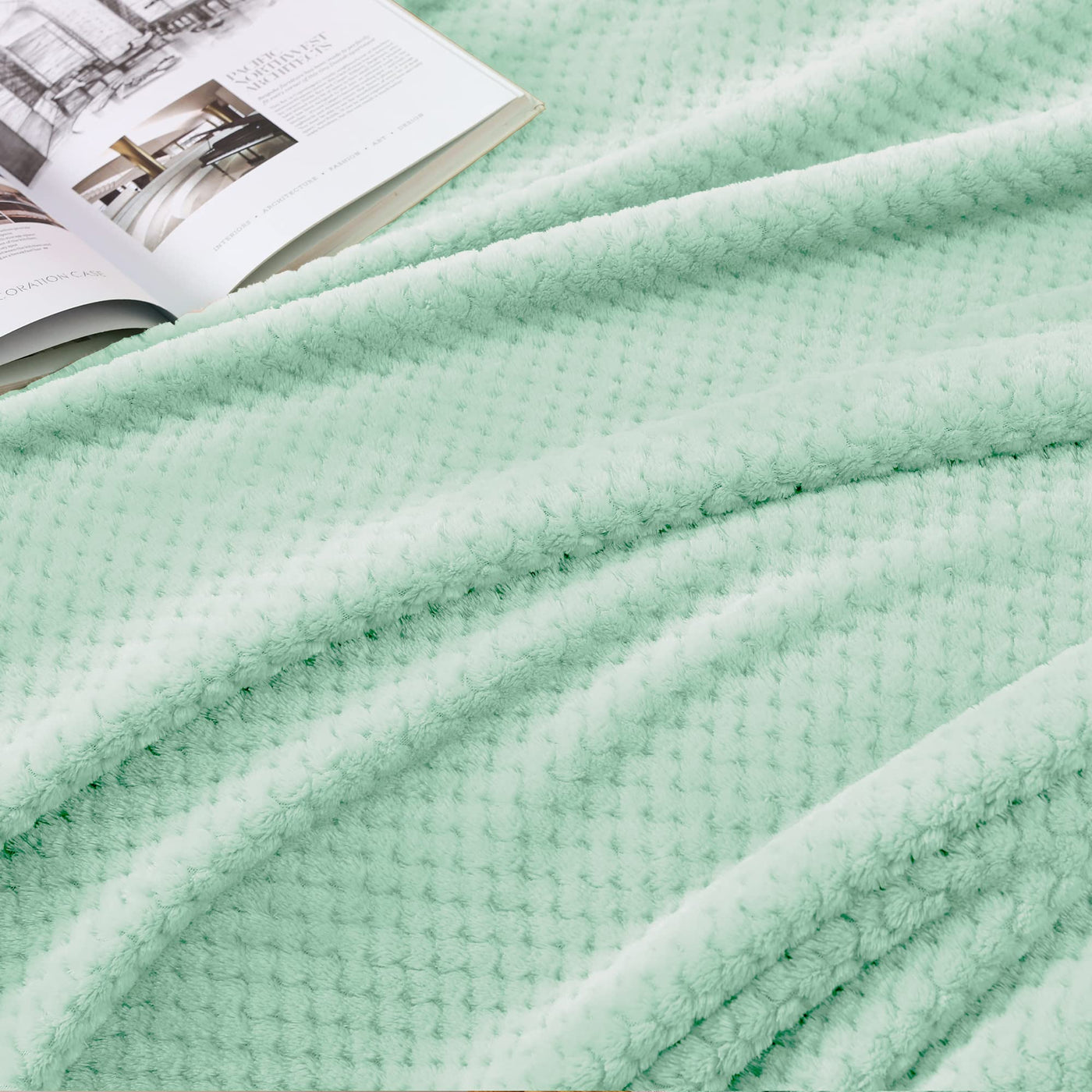 Couverture douillette Couverture en polaire super douce et chaude pour le canapé et le lit avec motif gaufré, couverture douillette et confortable