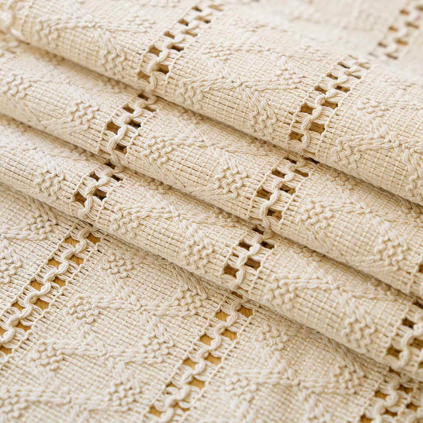 Chemin de Table Boho Macramé