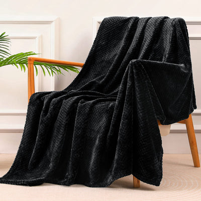 Cuddly blanket Super soft and warm fleece blanket for sofa, couch and bed with waffle pattern, cozy & comfortable blanket