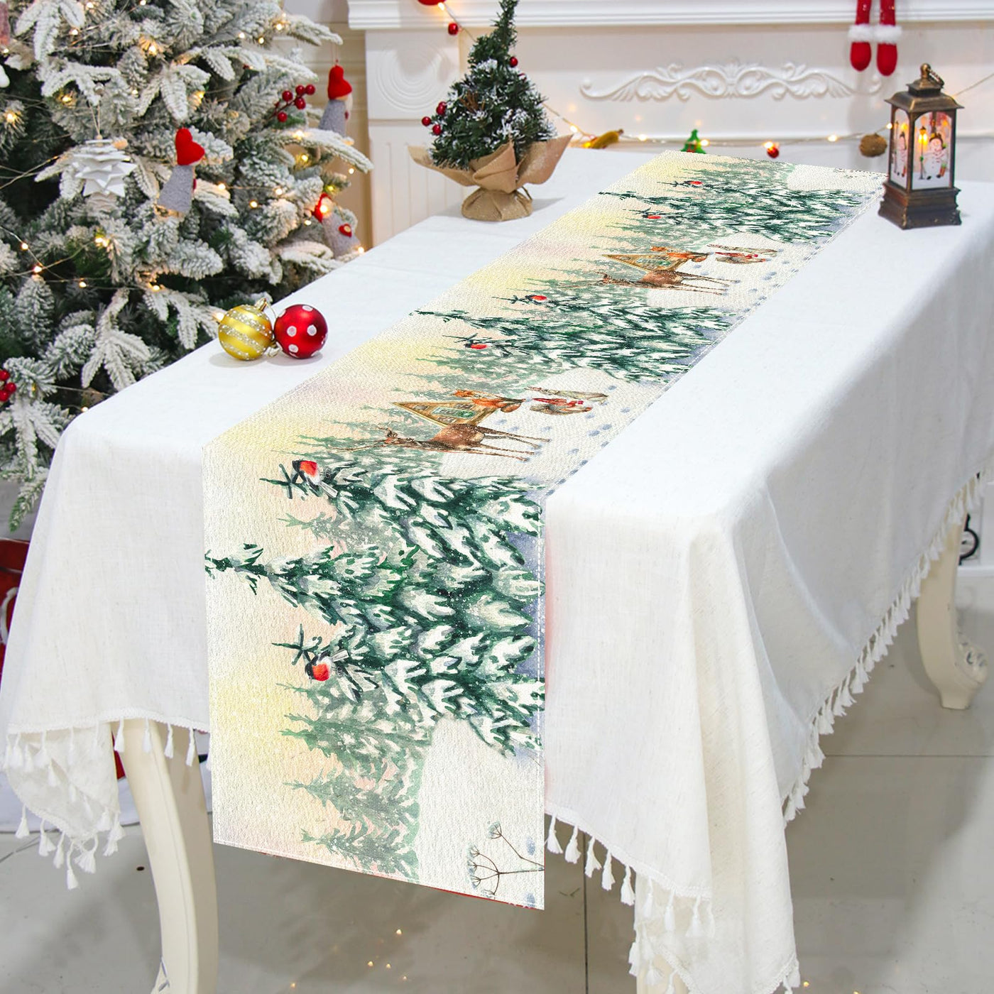 Table runner Christmas trees, seasonal winter Christmas kitchen dining table decoration