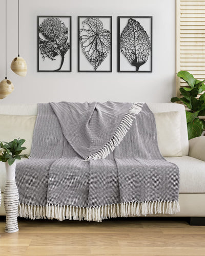 Premium bedspread with fringes - cotton blanket as bed throw, couch throw