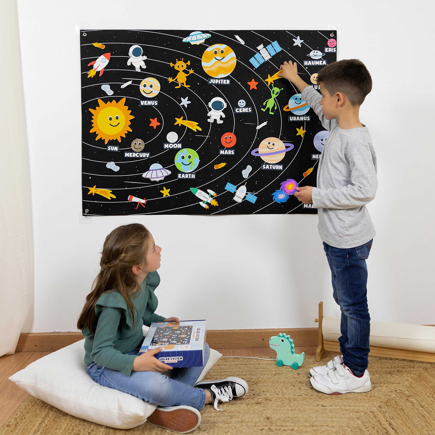 Solar system children with 61 felt figures planets children's toy  model space