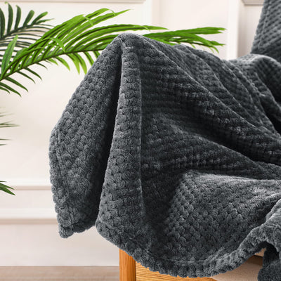 Couverture douillette Couverture en polaire super douce et chaude pour le canapé et le lit avec motif gaufré, couverture douillette et confortable