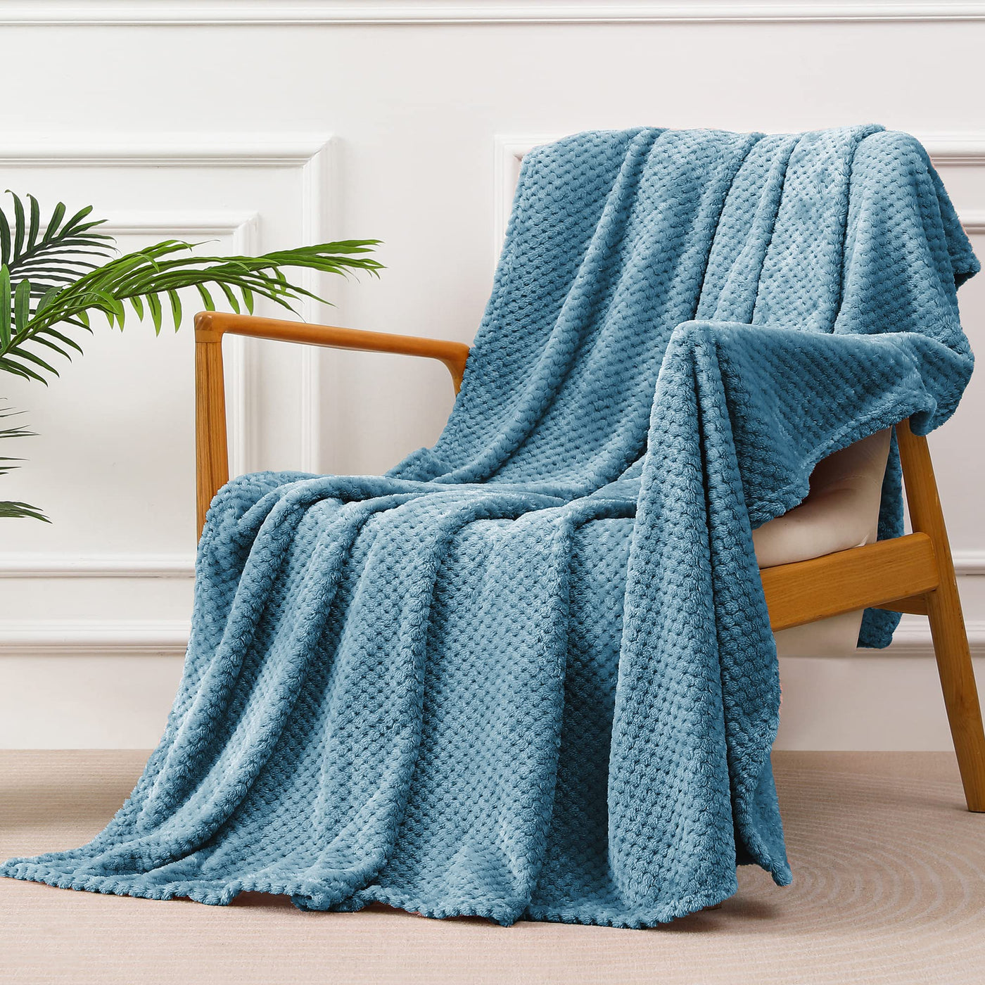 Couverture douillette Couverture en polaire super douce et chaude pour le canapé et le lit avec motif gaufré, couverture douillette et confortable