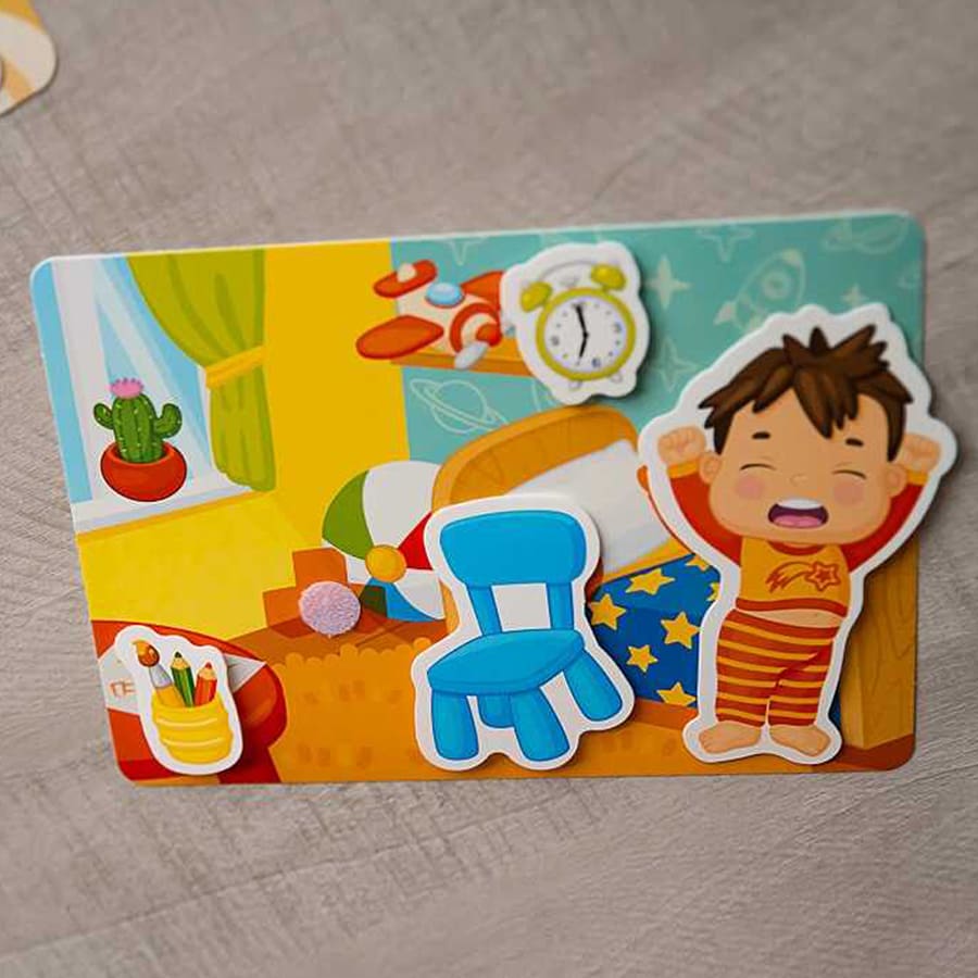 Plastic cards with velcro that facilitate creative play and imaginative thinking.