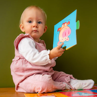 Toddlers will quickly learn to recognize the different color